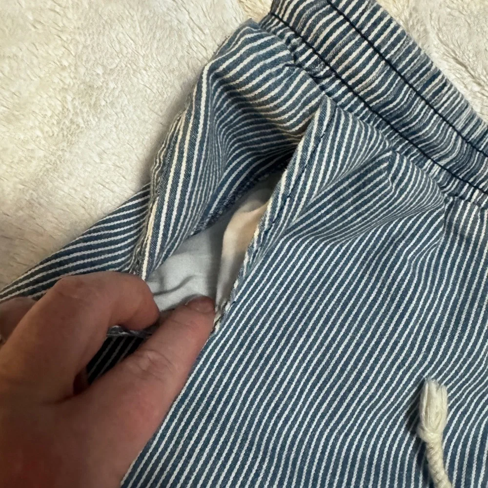 STRIPED SHORTS by Wild FABLE SIZE MEDIUM